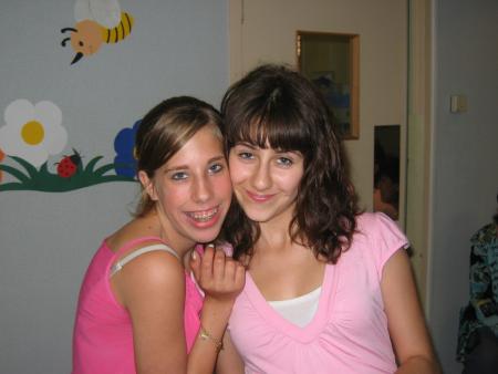 ma fille et sa copine mylene